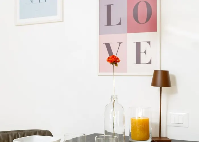 - Elegant Appartement Trieste