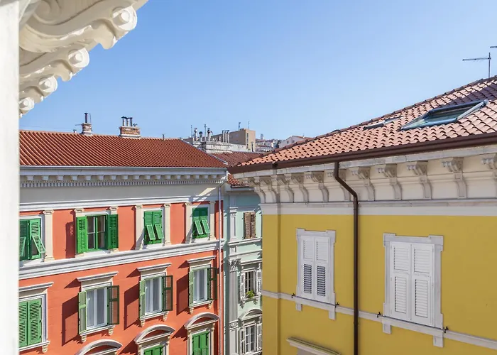 - Elegant Appartement